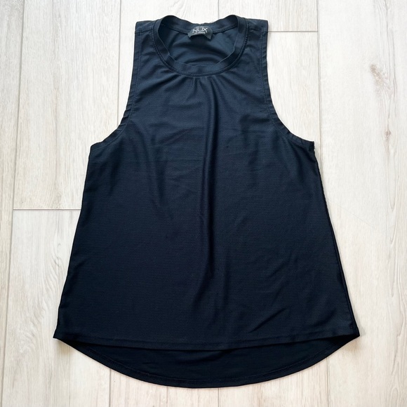 NUX Lightweight Tank Top Size Small - Picture 1 of 4